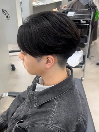 パーマ メンズ 曲がる縮毛矯正 LIBER 岩名のヘアスタイル