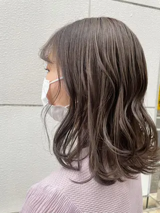 ミディアム カラー ヘアアレンジ イワタ マハ/ minim hairのヘアスタイル