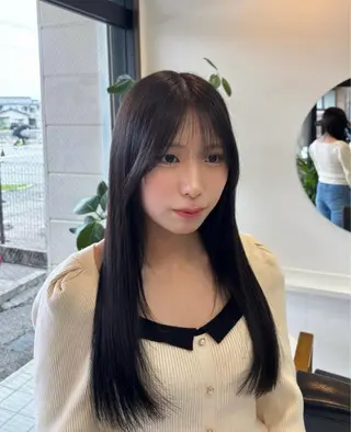 ロング カラー enrich / キタガワ カノンのヘアスタイル