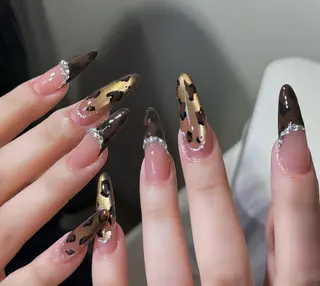 ネイル Pure&Rich Nailのネイルデザイン