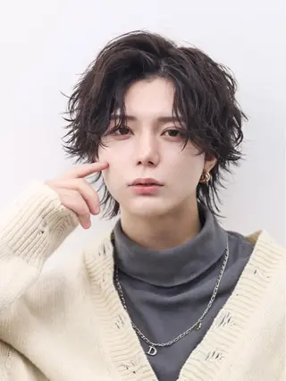 ミディアム カラー パーマ ヘアアレンジ メンズ メンズ特化❤️‍🔥 RIKU❤️‍🔥のヘアスタイル