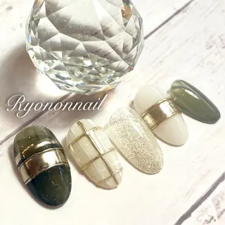 ネイル Ryononnail(リョノンネイル)所属・Ryononnail 上谷典子のネイルデザイン