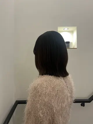 ミディアム 山本 彩香のヘアスタイル