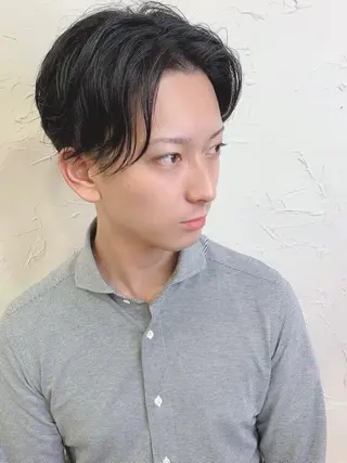 メンズ 深沢 秀のヘアスタイル