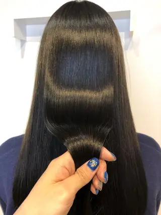 ロング カラー 青野 文香のヘアスタイル