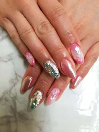 ネイル 河野ちえ (雑誌掲載サロン)のネイルデザイン