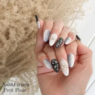 ネイル Petit Fleur所属・青柳 亜梨奈のマツエク・マツパデザイン