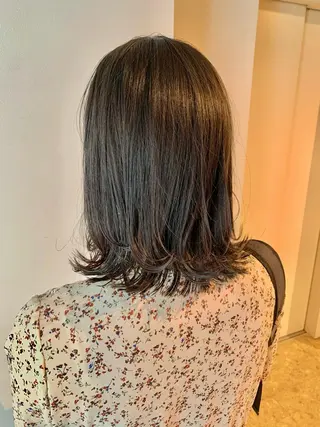 ミディアム うしだ かおるのヘアスタイル
