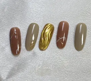 ネイル 太田 汐音のネイルデザイン