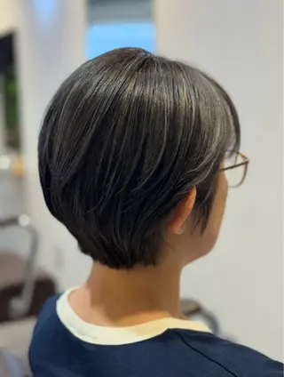 ショート カラー MIA 菅原のヘアスタイル