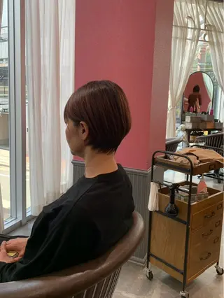 ショート labless MOEのヘアスタイル