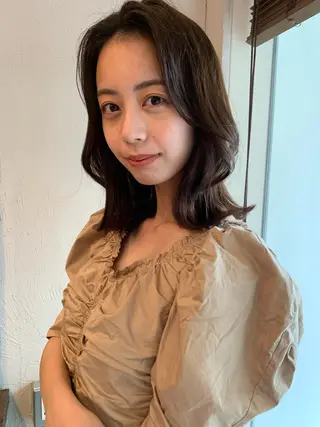 ミディアム カラー 透明感/オリーブ/ グレージュ/YUKAのヘアスタイル