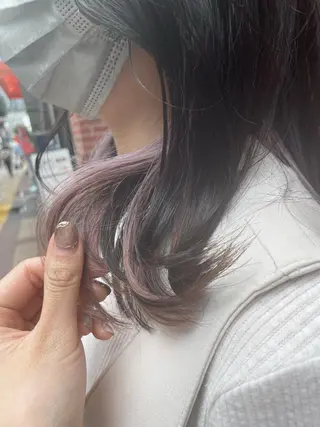 セミロング 小林 愛花のヘアスタイル