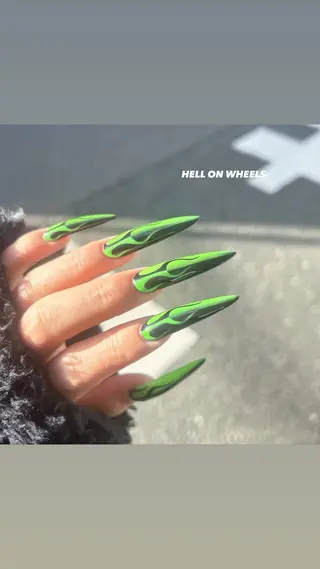 ネイル ⛓Miyu ⛓のネイルデザイン