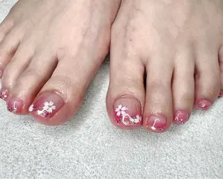 ネイル Lefreak (レフリーク).のネイルデザイン