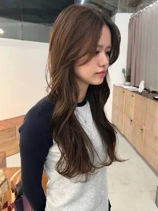 ロング the hinc所属・miyu /大阪 /レイヤーカットのヘアスタイル