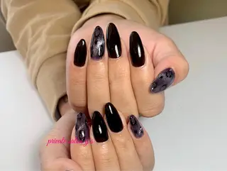 ネイル y' sのネイルデザイン