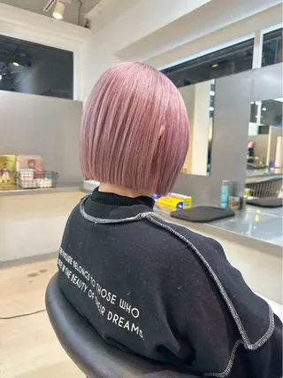 ショート カラー うる艶カラー 🪐💫serenaのヘアスタイル