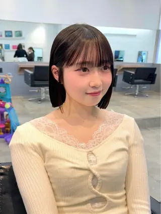 ショート カラー グレージュ/レイヤー /ボブ/moyu🎀のヘアスタイル