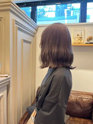 ミディアム カラー オリーブ/縮毛♡ Natsuno🩰のヘアスタイル