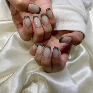 ネイル 西岡 杏のネイルデザイン