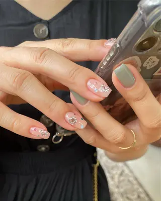 ミディアム 久田 悠佳のネイルデザイン