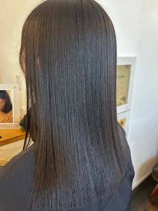 ロング 髪質改善ストレート ミュゼ大西　藤井悠也のヘアスタイル