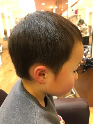 キッズ 本多 美羽のヘアスタイル