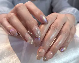 ネイル 友田 晴香のネイルデザイン