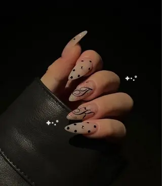 メンズ ネイル MINAMI໒꒱ Y2K、韓国ガーリーのネイルデザイン