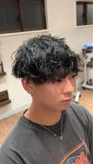 ショート UNCHEL（アンシェル）所属・小貫 航平のヘアスタイル