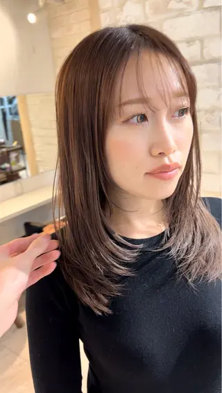 セミロング カラー 今泉 ひろきのヘアスタイル