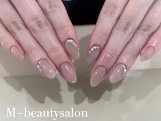 ネイル M+  Beauty Salonのネイルデザイン