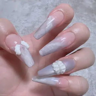 ネイル мarina🪽🫧 堺筋本町 ネイリストのネイルデザイン