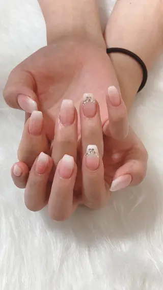 ネイル U·Mi nail salon所属・U·MI 上野御徒町店のネイルデザイン