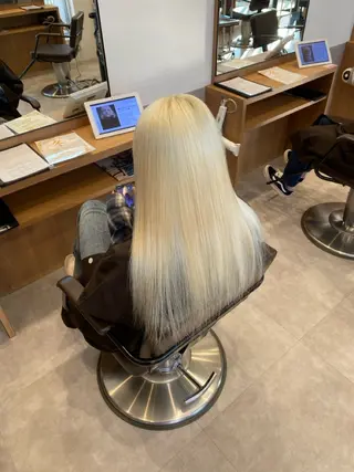 ロング 三浦 正太郎のヘアスタイル