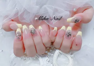 ネイル Mika Nailのネイルデザイン