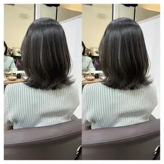 ミディアム カラー 村山 茉衣のヘアスタイル