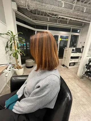 ショート カラー ヘアアレンジ 🍓艶髪/艶カラー ハイトーン/しんたにのヘアスタイル