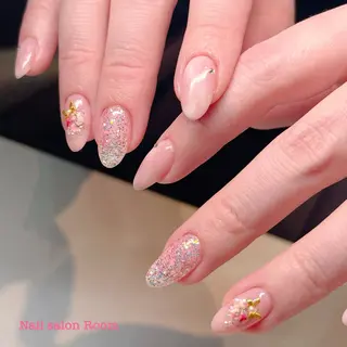 ネイル ネイルサロンROOM所属・ネイルサロン ROOMのネイルデザイン