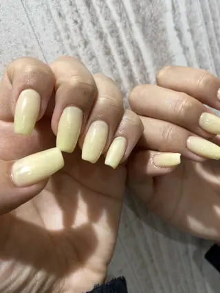 ネイル 13日3980円‼️ マグもデザインも◎のネイルデザイン