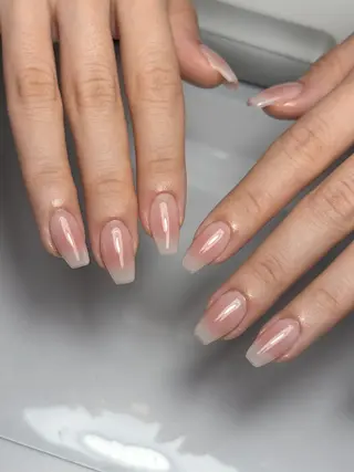 ショート helena スタッフのネイルデザイン