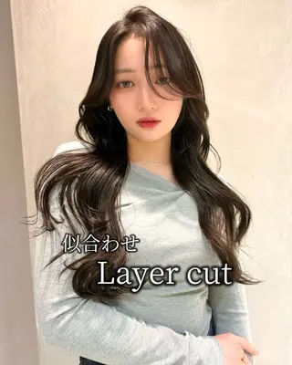 ロング さくら/似合わせレ イヤー/美カラー🖤のヘアスタイル