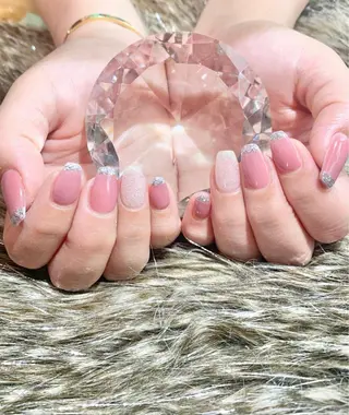 ネイル 🌙都岡 ムーンネイルのネイルデザイン