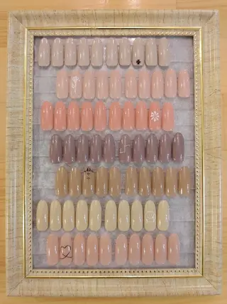 ネイル ジェヌインネイル 河内のネイルデザイン