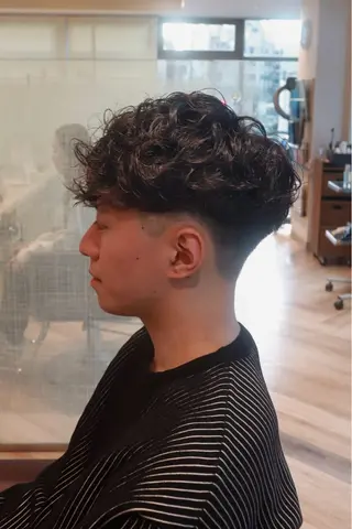 ロング パーマ メンズ Yamada Ami🪐のヘアスタイル