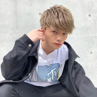 ショート カラー メンズ 赤み消し🌿 透明感カラー🫧のヘアスタイル