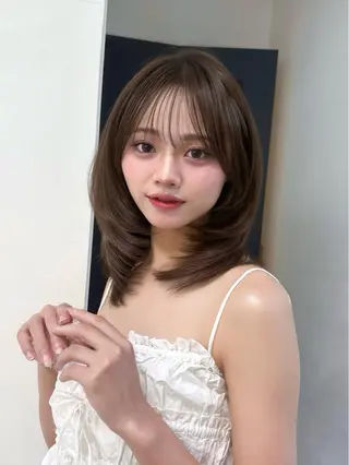 ミディアム カラー 艶髪/モテヘア🎀 MIHOのヘアスタイル