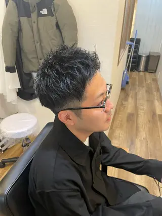 メンズ フリーランスシェアサロンルレイル所属・心斎橋/メンズ /ルレイル/地形真希のヘアスタイル