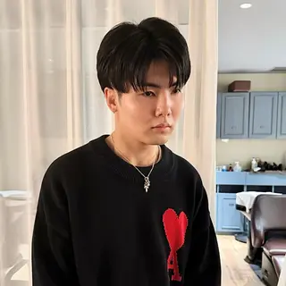 ミディアム メンズ TRICCA 銀座所属・奏羽　"メンズ ・パーマ・ショート"のヘアスタイル